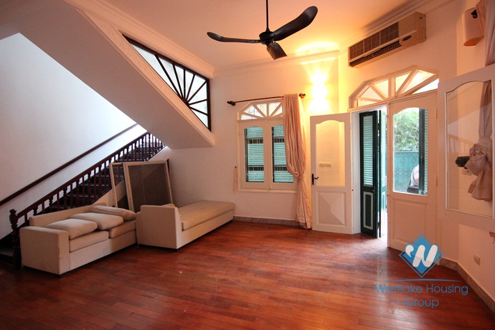 Beautiful house with 03 bedrooms for rent in Tay Ho area